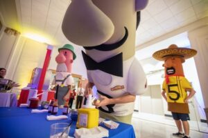 Milwaukee-Public-Library-Foundation-Ben-Franklin-Awards-Racing-Sausages