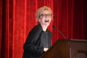 Milwaukee-Public-Library-Foundation-Holman-Literary-Luncheon-Speaking-Laughing