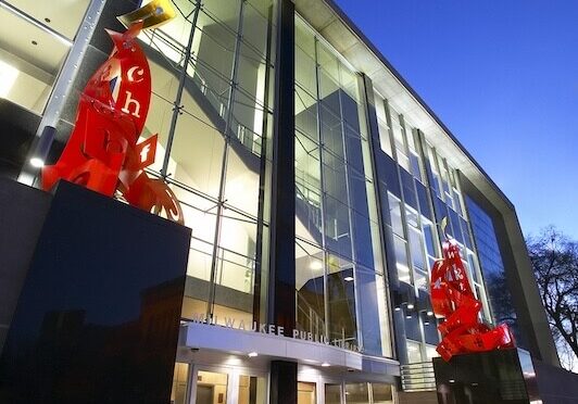 Milwaukee-Public-Library-Foundation-Central-Exterior-North